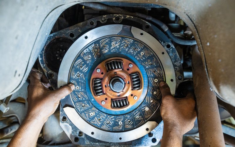 Clutch assembly (auto cars)