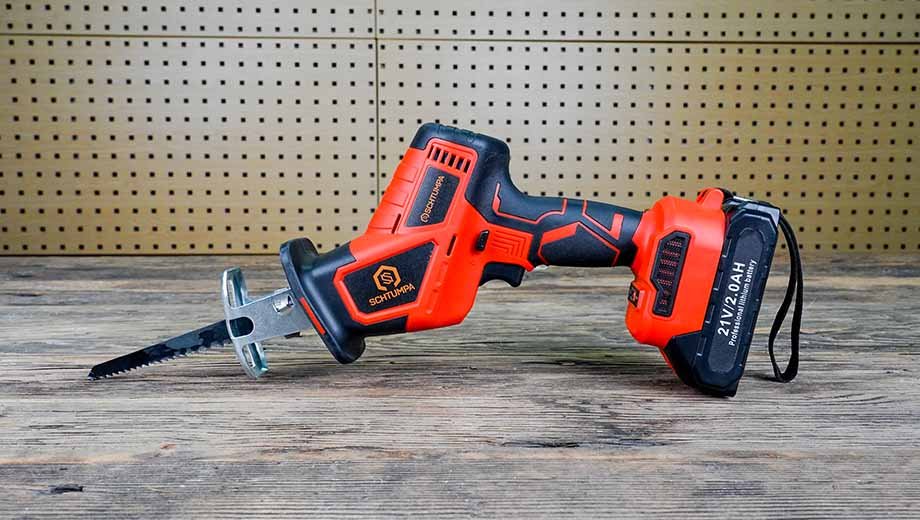 Reciprocating saw