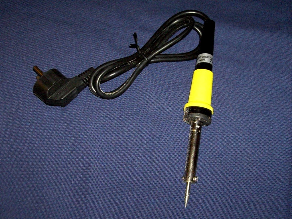 Soldering iron