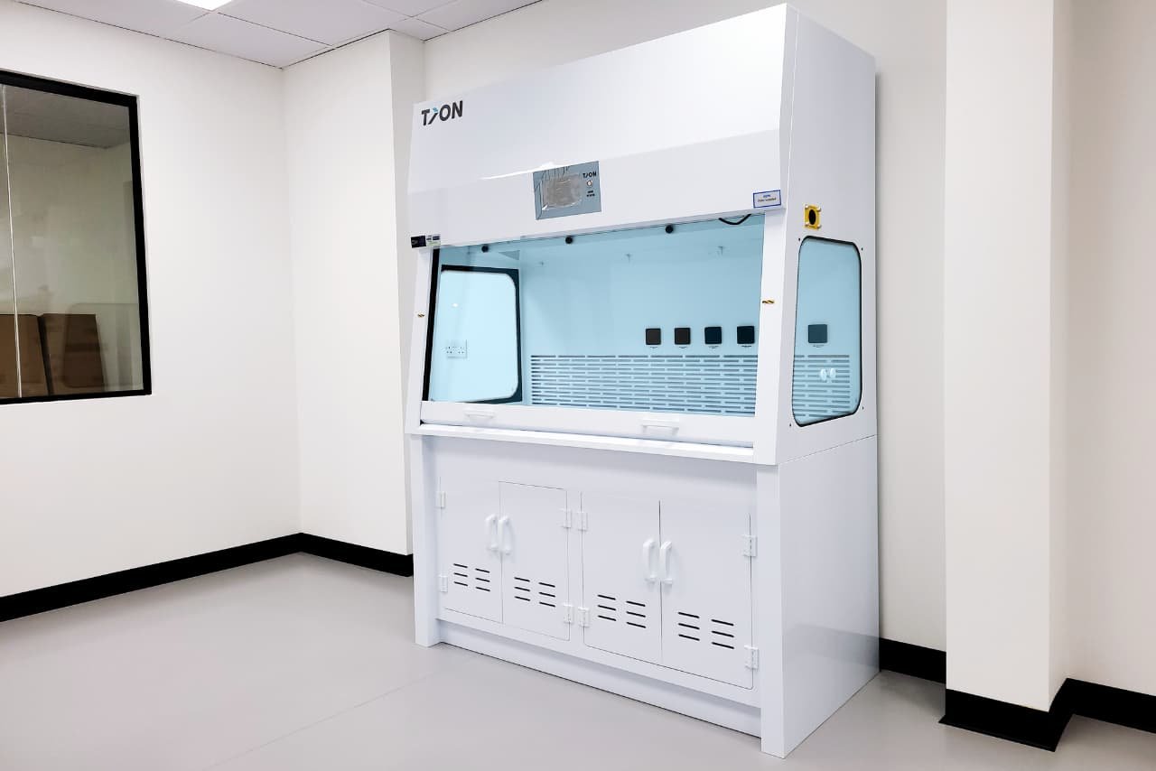 Fume Hood