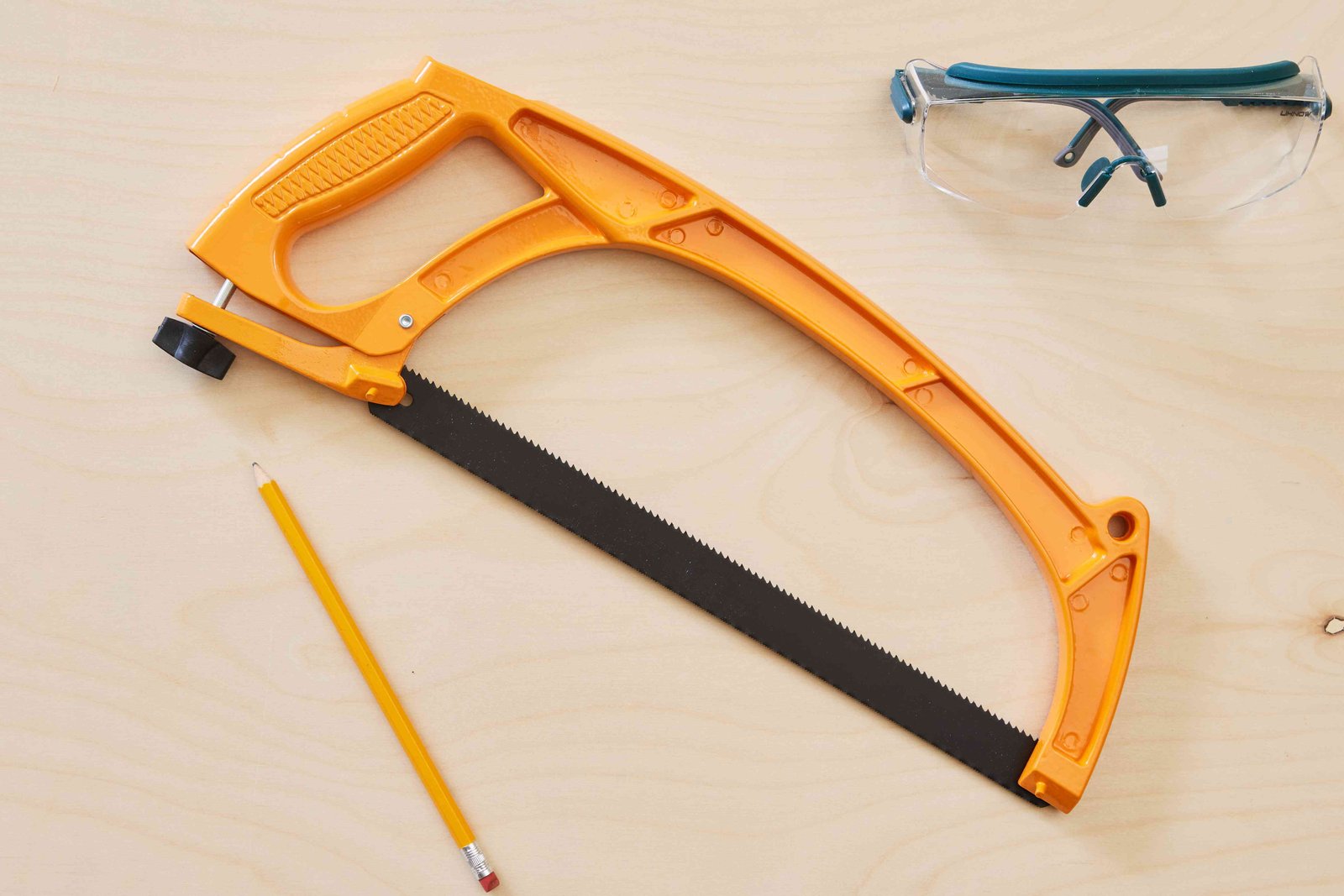 Hacksaw